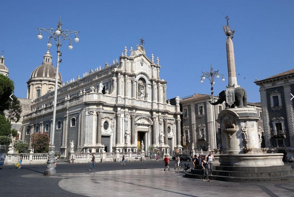 Cortile Pantaleone Holiday Home Catania Luaran gambar