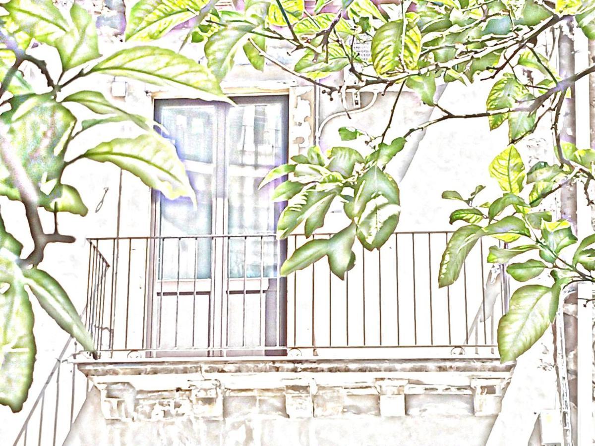 Cortile Pantaleone Holiday Home Catania Luaran gambar